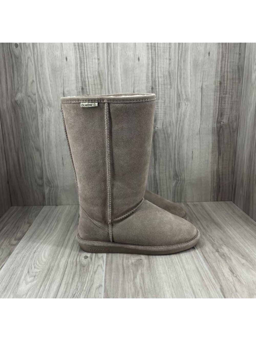 BearPaw Boots Womens 8 Tan Suede Pull On Lined Winter Shoes